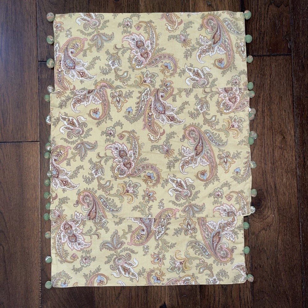 Pier One Imports Paisley Yellow Green Cottage Placemats (3)